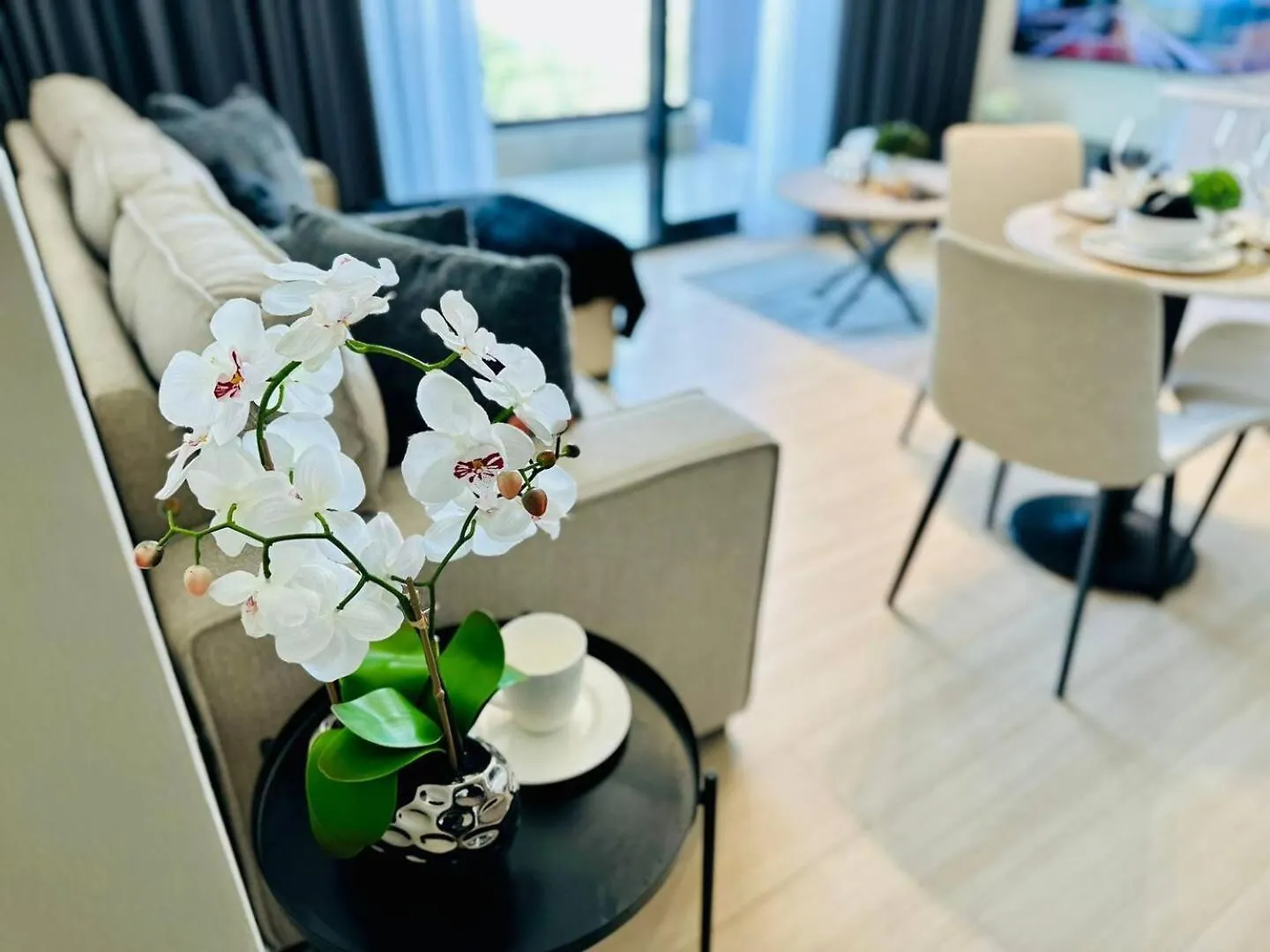 Fully Furnished Cozy 1Br In Jvc With Balcony Apartment Dubai