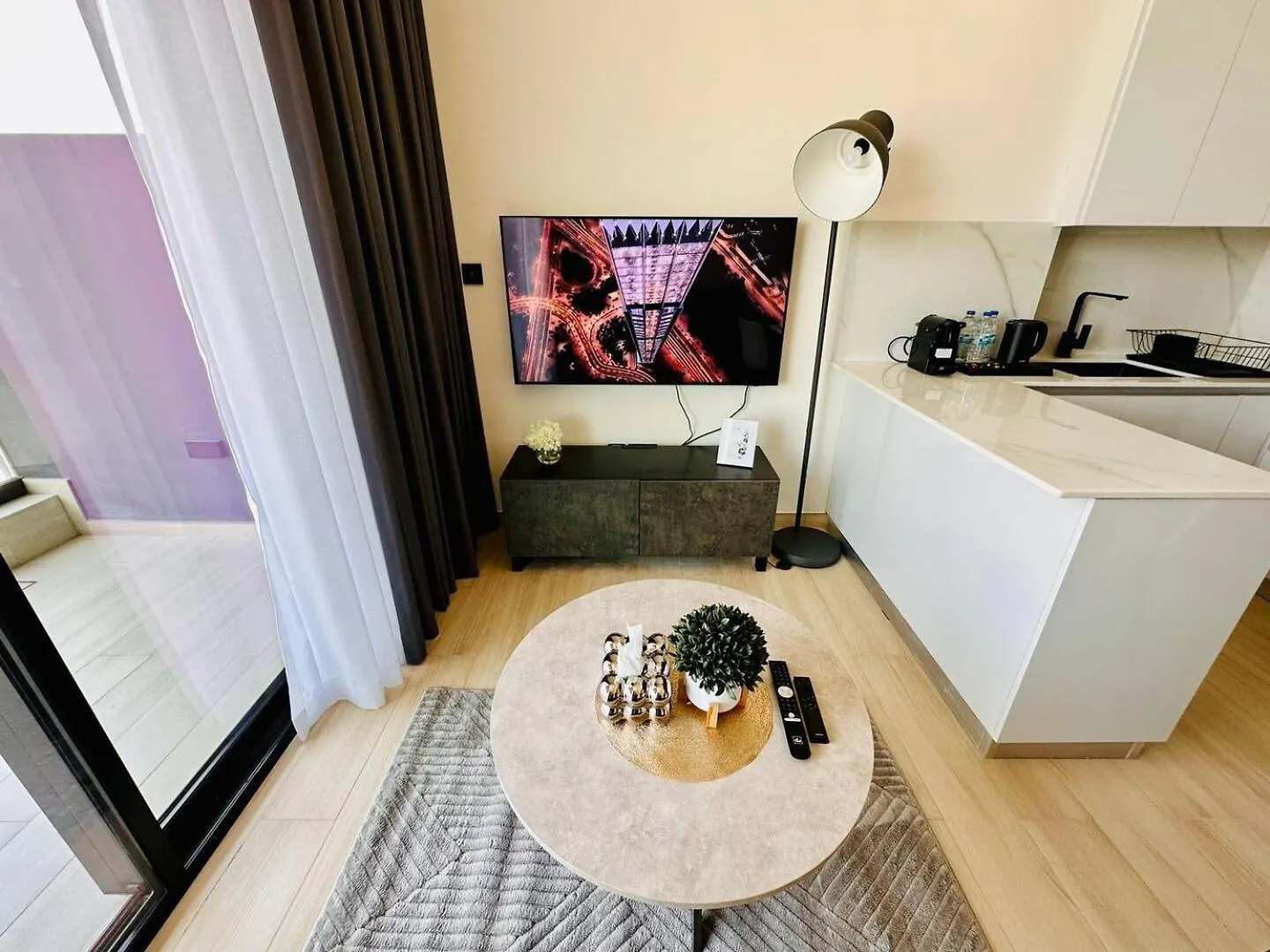 Fully Furnished Cozy 1Br In Jvc With Balcony Apartment Dubai 0*,  United Arab Emirates