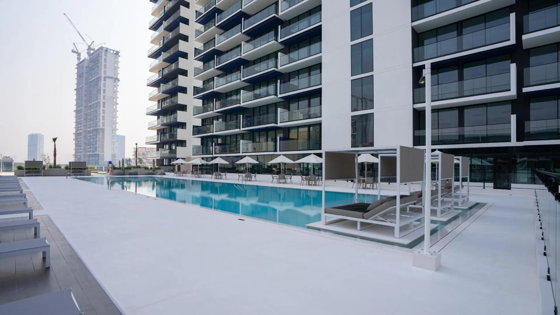 Fully Furnished Cozy 1Br In Jvc With Balcony Apartment Dubai