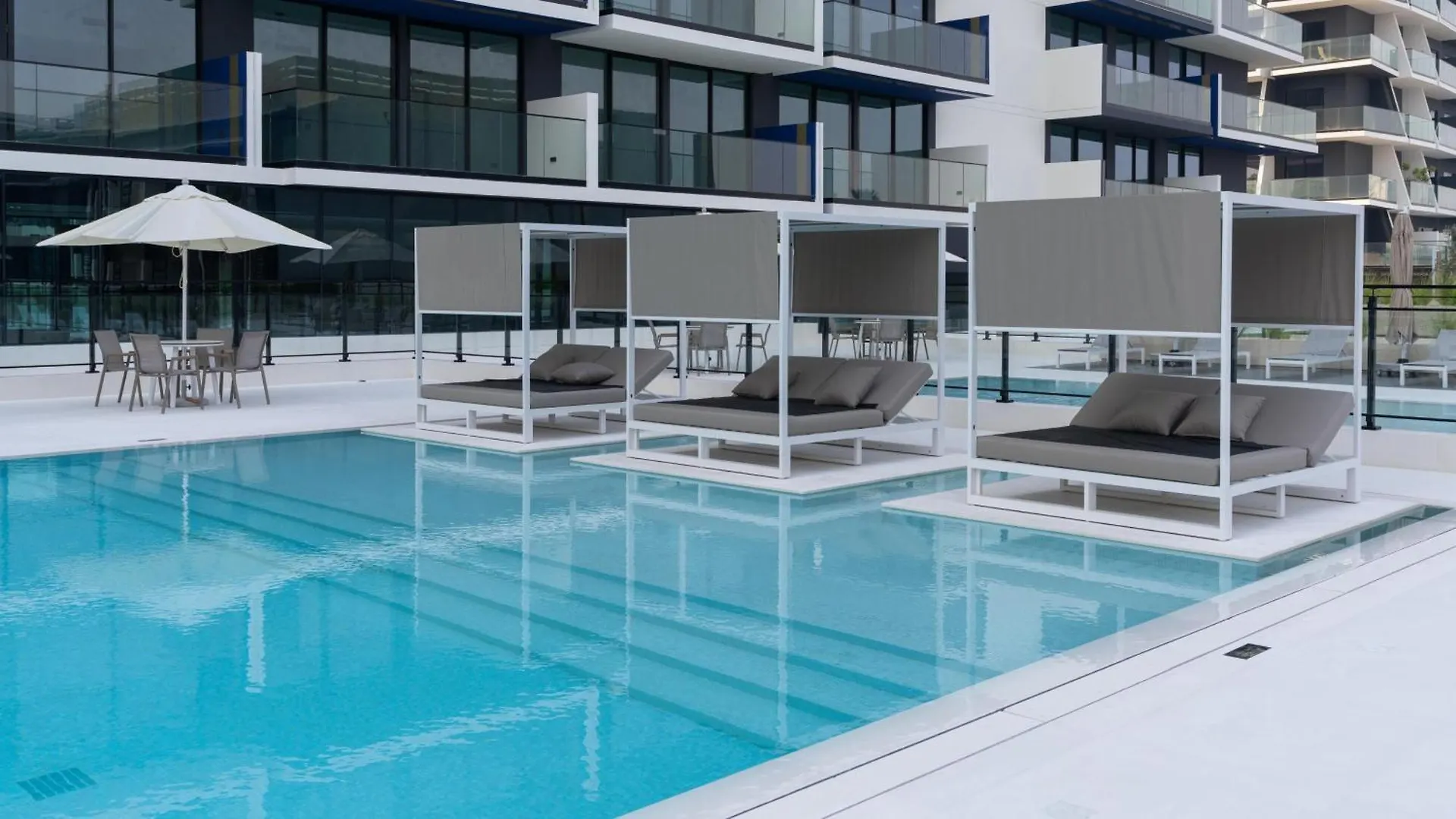 Fully Furnished Cozy 1Br In Jvc With Balcony Apartment Dubai United Arab Emirates