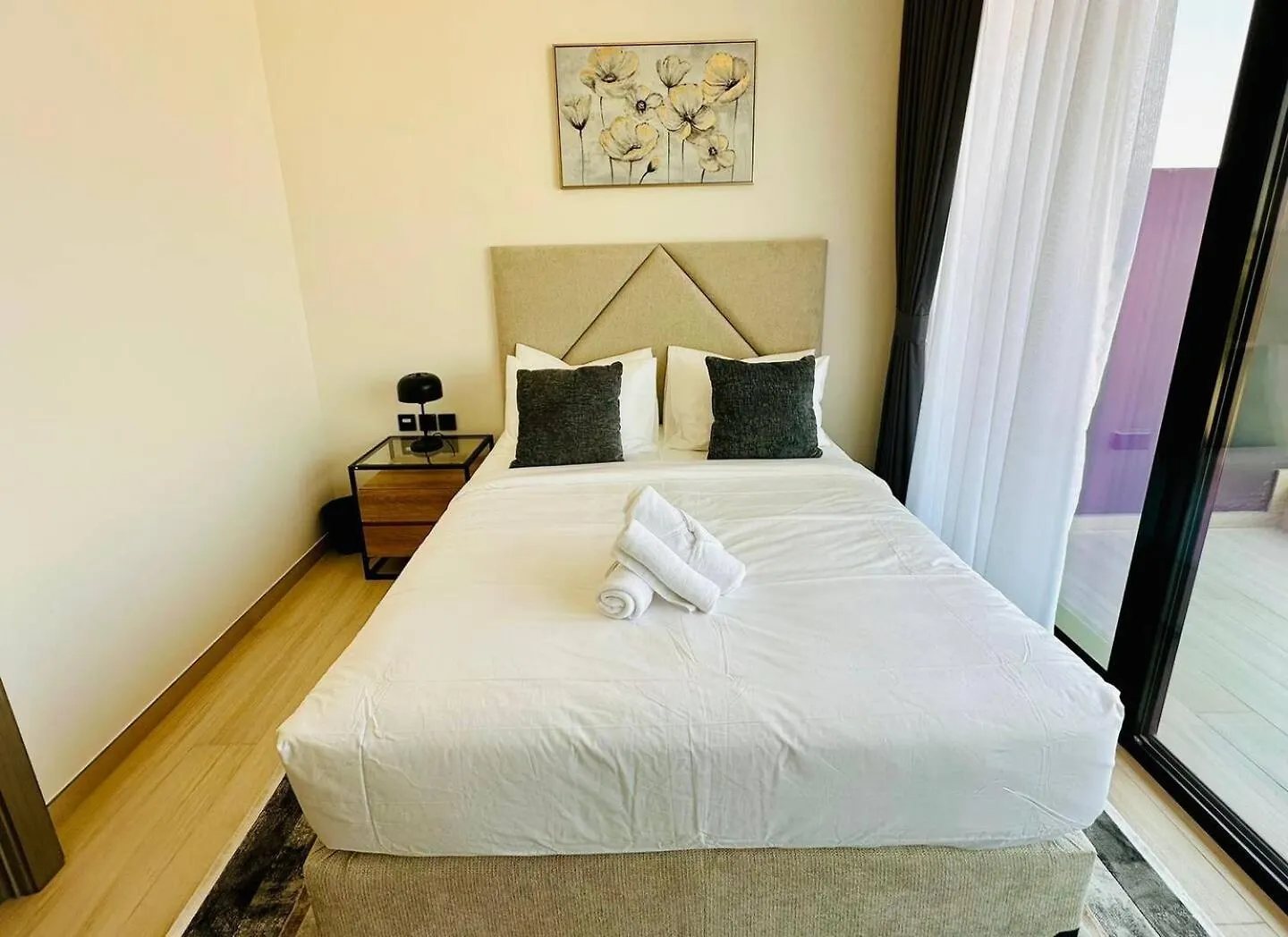 Fully Furnished Cozy 1Br In Jvc With Balcony Apartment Dubai