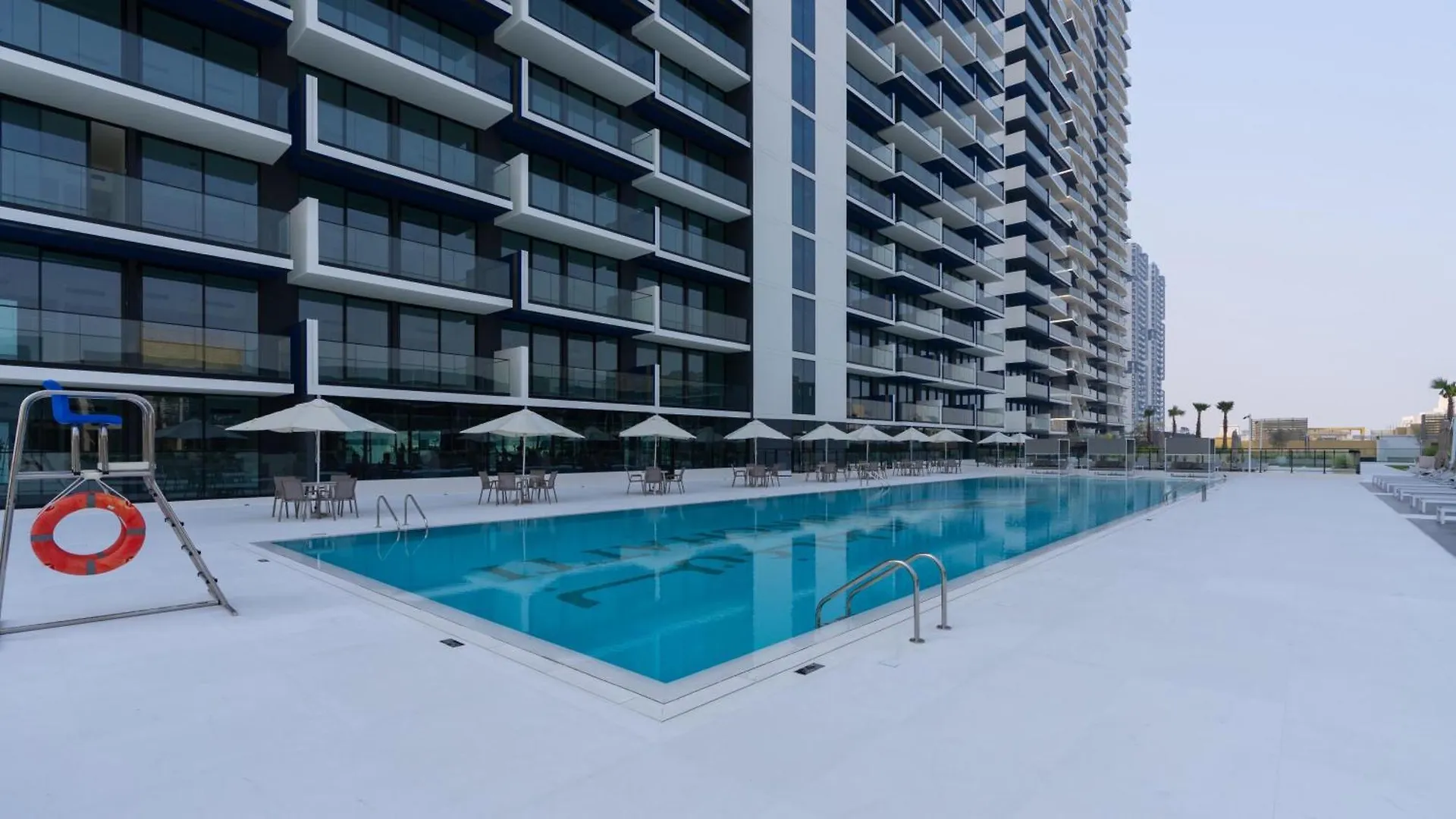 Fully Furnished Cozy 1Br In Jvc With Balcony Apartment Dubai