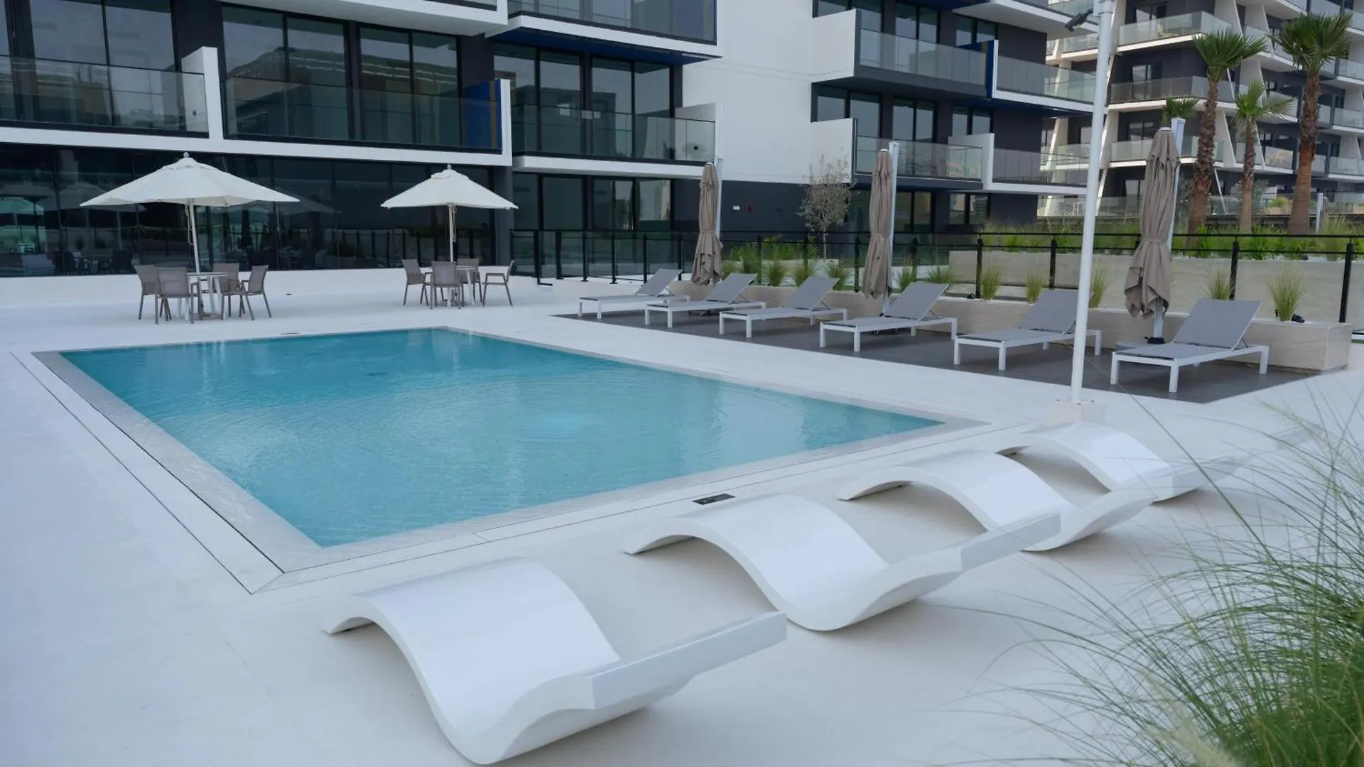 Fully Furnished Cozy 1Br In Jvc With Balcony Apartment Dubai