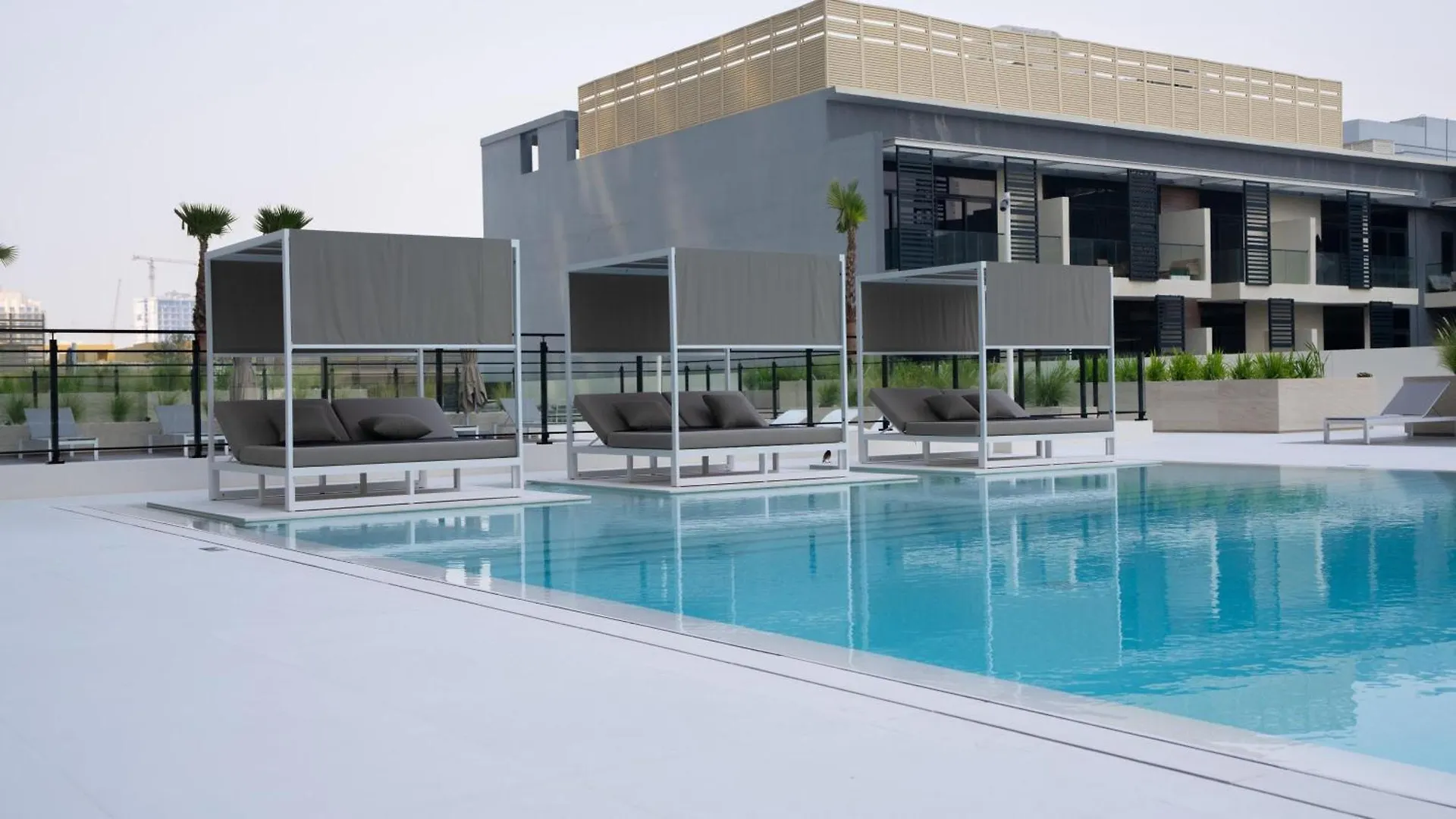 Fully Furnished Cozy 1Br In Jvc With Balcony Apartment Dubai 0*,