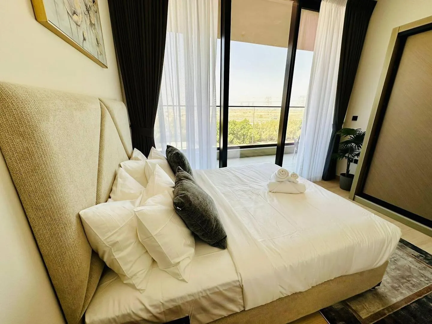 Fully Furnished Cozy 1Br In Jvc With Balcony Apartment Dubai United Arab Emirates