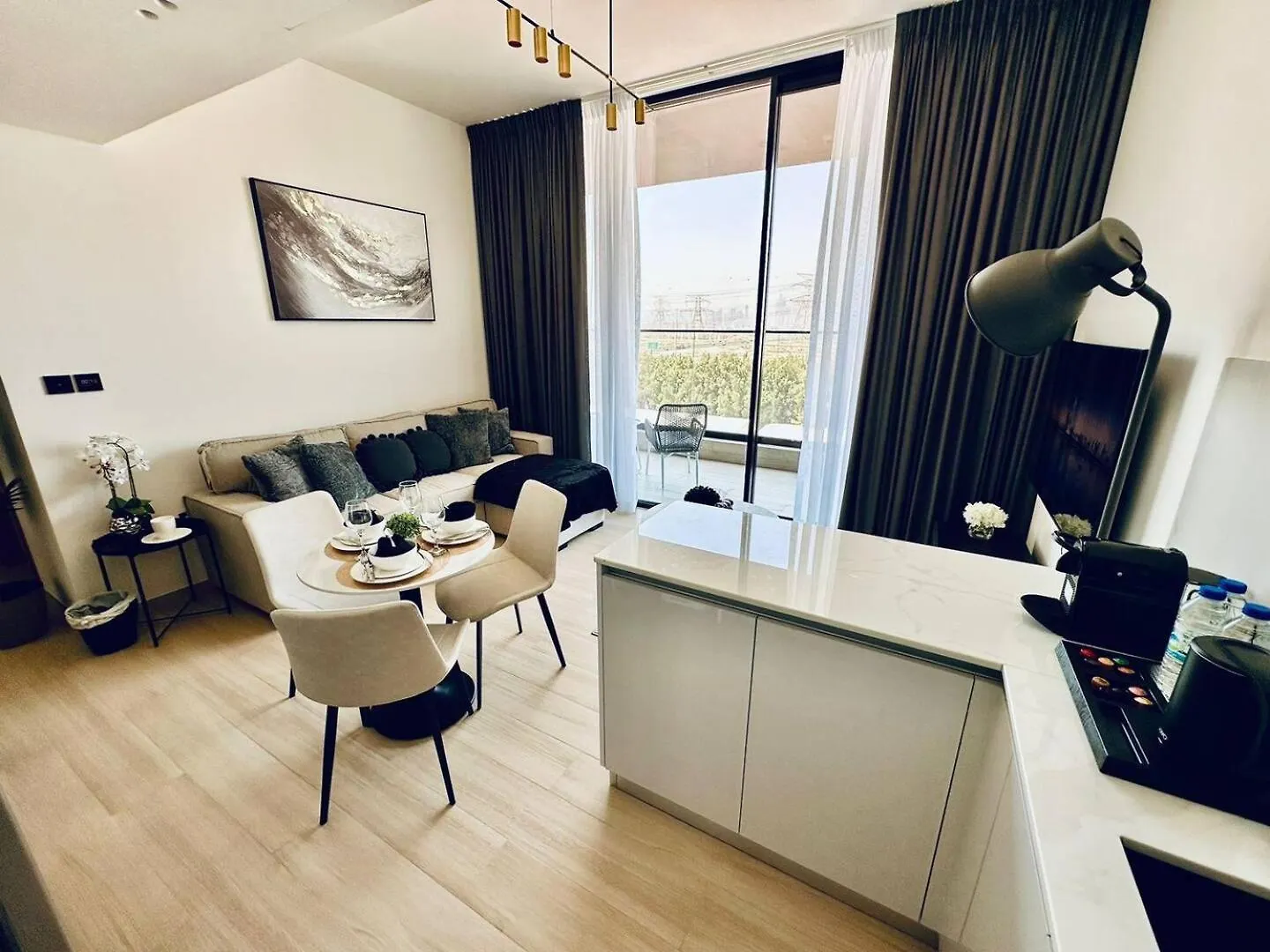 Fully Furnished Cozy 1Br In Jvc With Balcony Apartment Dubai